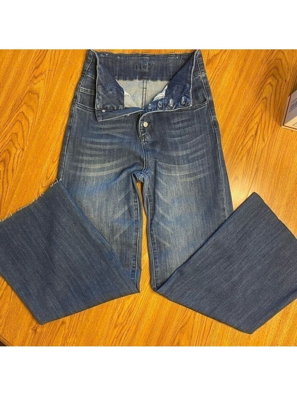 RUE 21 blue jeans  size 5 high rise, wide leg pre owned no hem